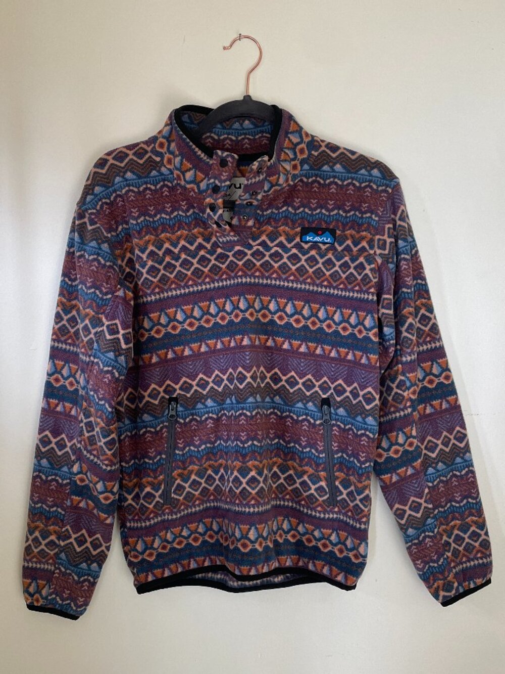 NWOT KAVU Cavanaugh Fleece Size Small Snap Closure, Cottage Knit Pattern